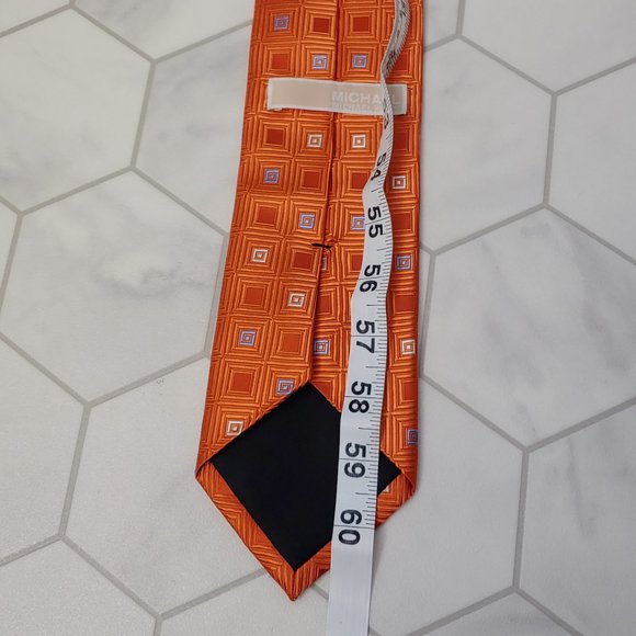 Men's MICHAEL KORS 100% Silk Tie Orange Geometric Pattern. - Picture 5 of 8